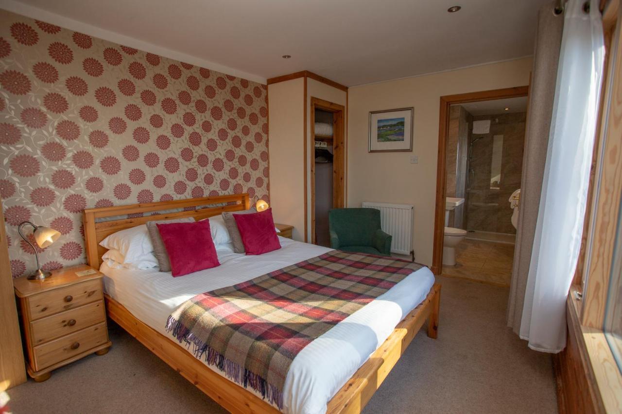 Old Pines Hotel And Restaurant Spean Bridge Esterno foto